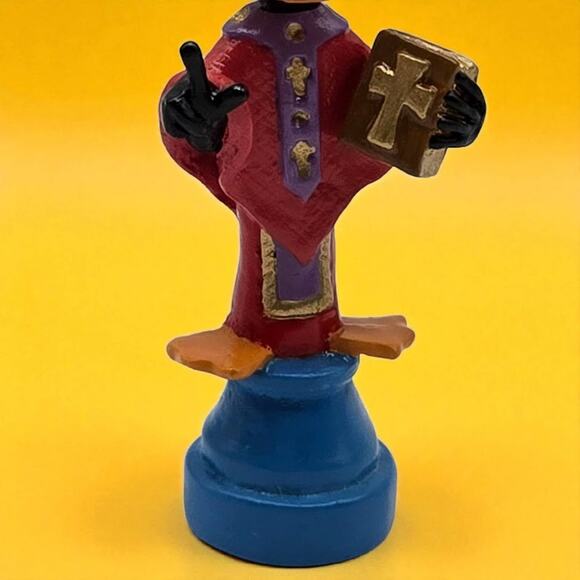 Rare Looney Tunes 1989 Warner Bros Saratoga Mint Daffy Duck Bishop Chess Piece - Picture 10 of 11